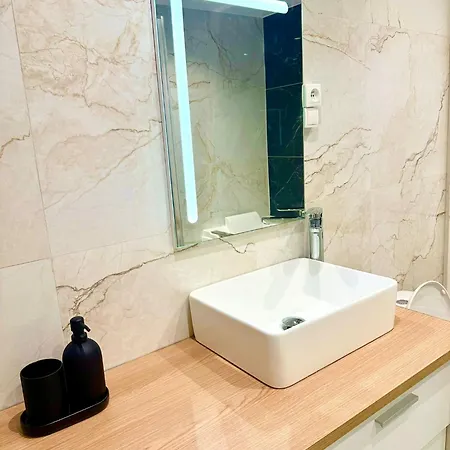 Le Kellermann Confort Centre Gare - Pompidou Apartment Metz
